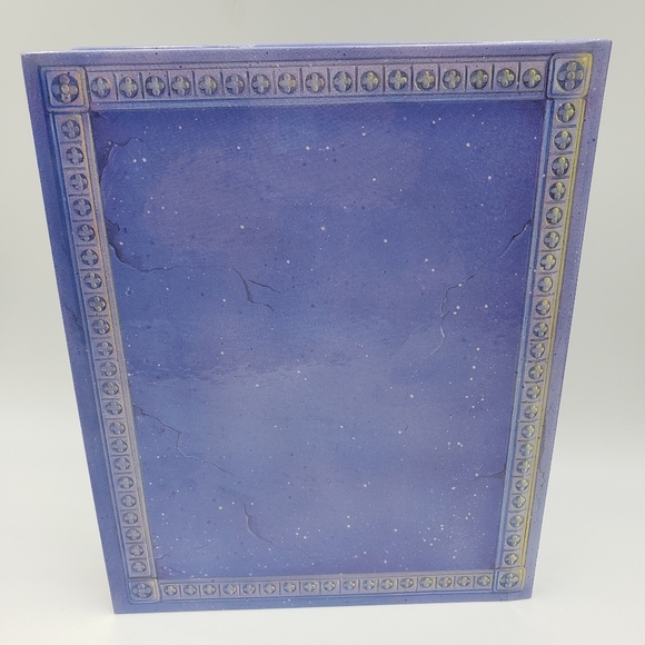 Hunchback of Notre Dame Hardcover Book - Picture 5 of 5